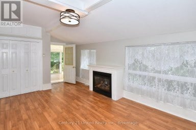 136 WATER STREET Selwyn Ontario photo 7