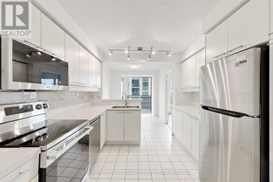 303 - 18 HOLLYWOOD AVENUE Toronto (Willowdale East) Ontario photo 14