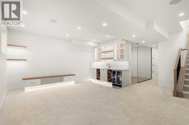 2811 35 Street SW Calgary Alberta photo 35