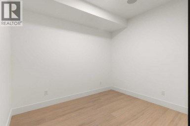 2811 35 Street SW Calgary Alberta photo 37