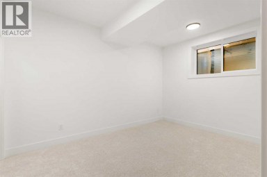 2811 35 Street SW Calgary Alberta photo 39