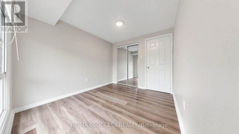 44 - 5536 MONTEVIDEO ROAD, Mississauga (Meadowvale), Ontario, L5N2P4