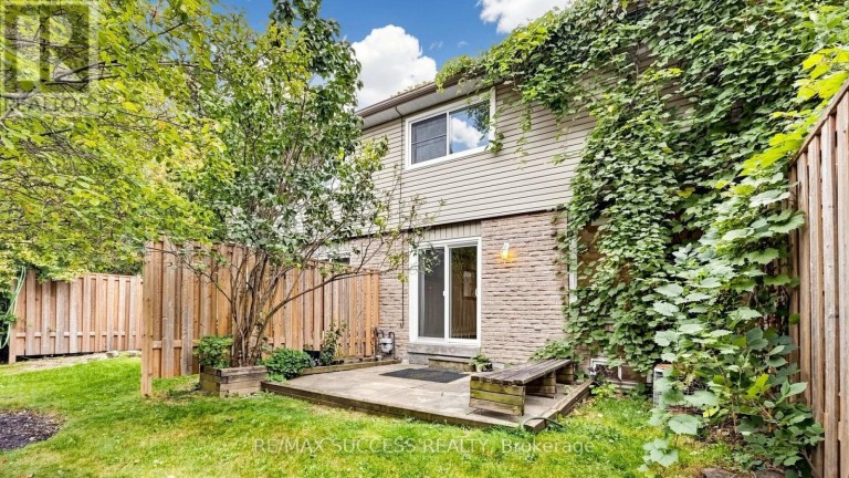 44 - 5536 MONTEVIDEO ROAD, Mississauga (Meadowvale), Ontario, L5N2P4