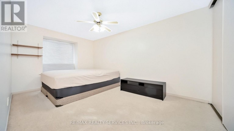 68 - 68 BARONWOOD COURT, Brampton (Brampton North), Ontario, L6V3H7