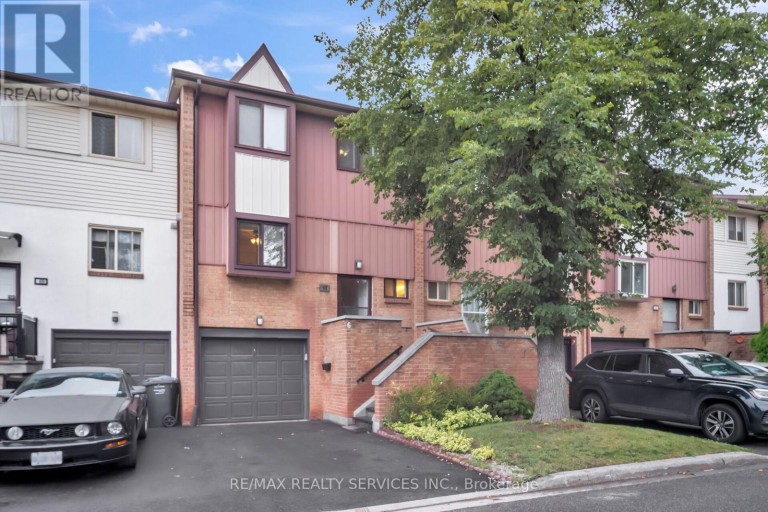 68 - 68 BARONWOOD COURT, Brampton (Brampton North), Ontario, L6V3H7