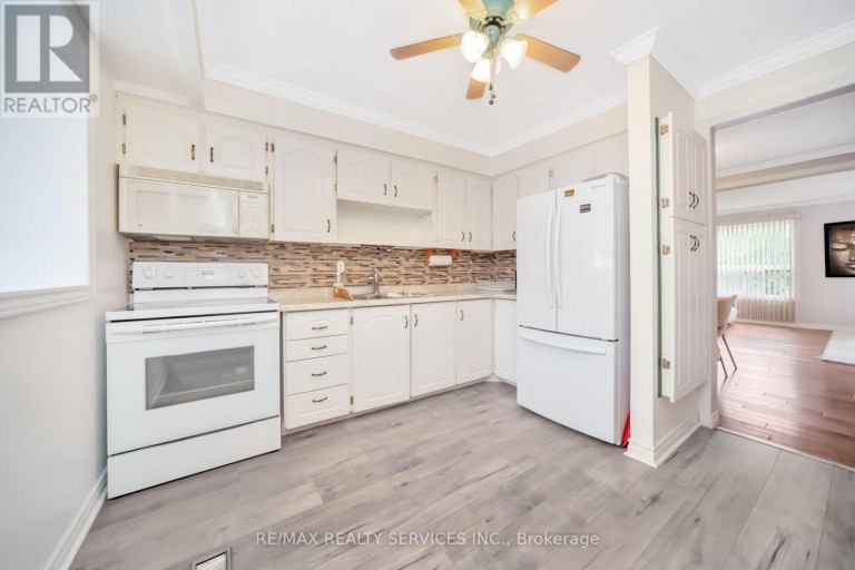 68 - 68 BARONWOOD COURT, Brampton (Brampton North), Ontario, L6V3H7