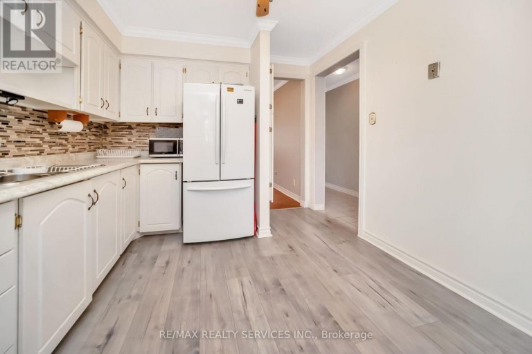 68 - 68 BARONWOOD COURT, Brampton (Brampton North), Ontario, L6V3H7