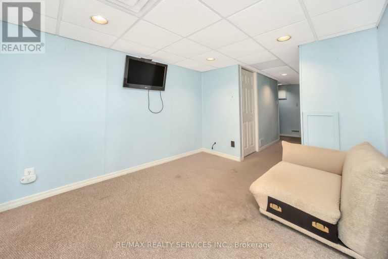 68 - 68 BARONWOOD COURT, Brampton (Brampton North), Ontario, L6V3H7