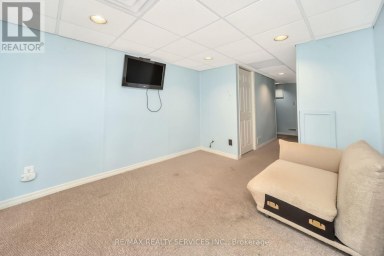 68 - 68 BARONWOOD COURT Brampton (Brampton North) Ontario photo 35
