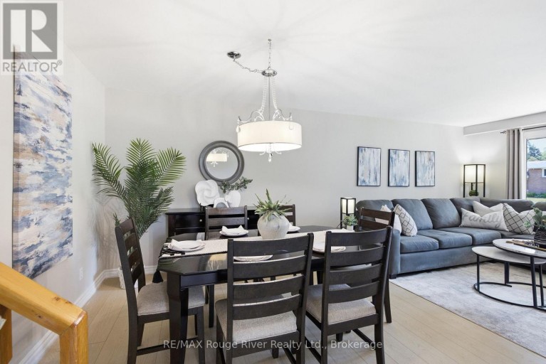 86 SHOREDALE DRIVE, Toronto (Woburn), Ontario, M1G3S9