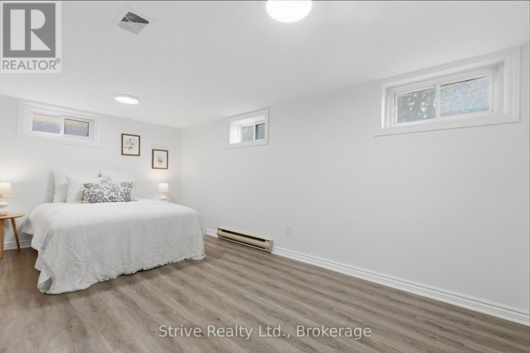 779 BESSBOROUGH DRIVE, Oshawa (Centennial), Ontario, L1G4H4