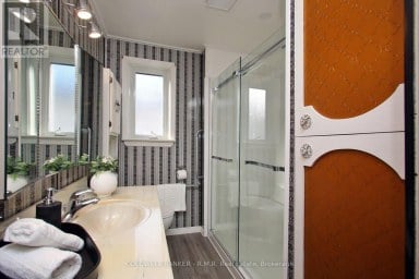 163 WINDSOR STREET Oshawa (Donevan) Ontario photo 18