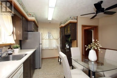 163 WINDSOR STREET Oshawa (Donevan) Ontario photo 9