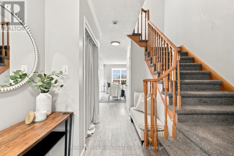92 TREMOUNT STREET, Whitby (Brooklin), Ontario, L1M1G2