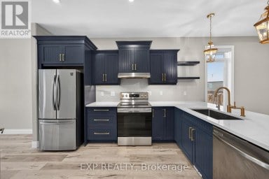 85 COVINGTON CRESCENT Belleville (Thurlow Ward) Ontario photo 4