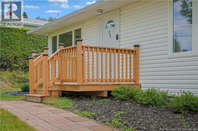 22 Park Hill Drive, Saint John, New Brunswick, E2J2V4