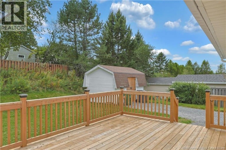 22 Park Hill Drive, Saint John, New Brunswick, E2J2V4