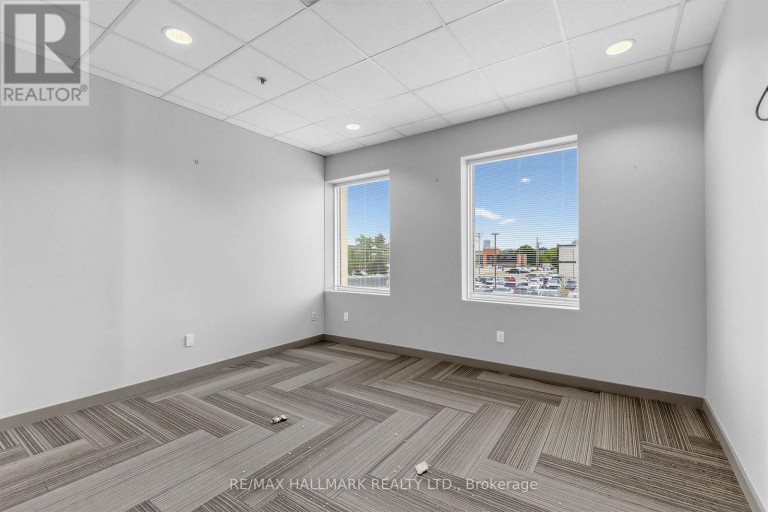 201 (DIVISIBLE) - 30 KERN ROAD, Toronto (Banbury-Don Mills), Ontario, M3B1T1