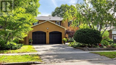 45 PINNACLE ROAD Toronto (St. Andrew-Windfields) Ontario photo 1
