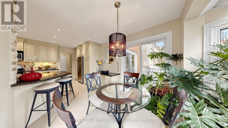 45 PINNACLE ROAD, Toronto (St. Andrew-Windfields), Ontario, M2L2V6