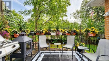45 PINNACLE ROAD Toronto (St. Andrew-Windfields) Ontario photo 16