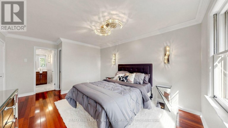 45 PINNACLE ROAD, Toronto (St. Andrew-Windfields), Ontario, M2L2V6