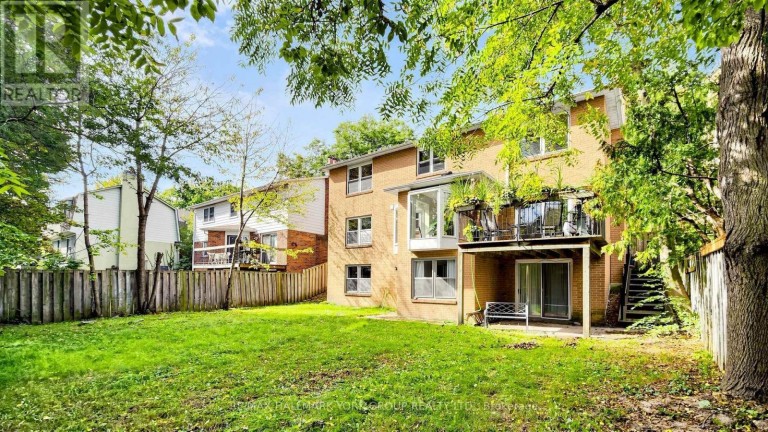45 PINNACLE ROAD, Toronto (St. Andrew-Windfields), Ontario, M2L2V6
