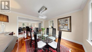 45 PINNACLE ROAD Toronto (St. Andrew-Windfields) Ontario photo 8