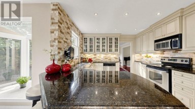 45 PINNACLE ROAD Toronto (St. Andrew-Windfields) Ontario photo 9