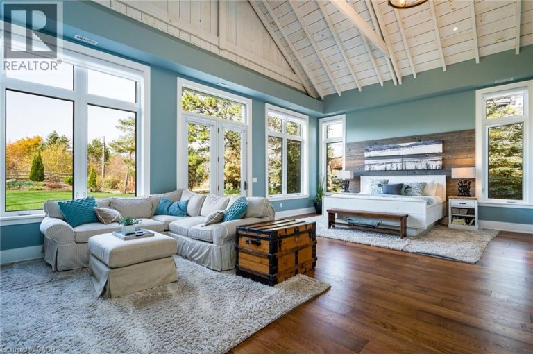 4 BUCKINGHAM Boulevard, Collingwood, Ontario, L9Y3Y9