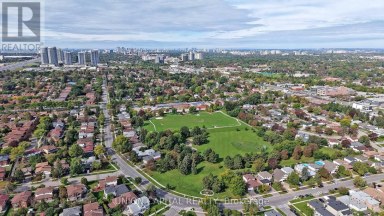207 - 1705 MCCOWAN ROAD Toronto (Agincourt South-Malvern West) Ontario photo 4