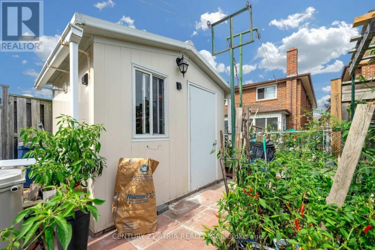 34 SAWMILL ROAD, Toronto (Glenfield-Jane Heights), Ontario, M3L2M2