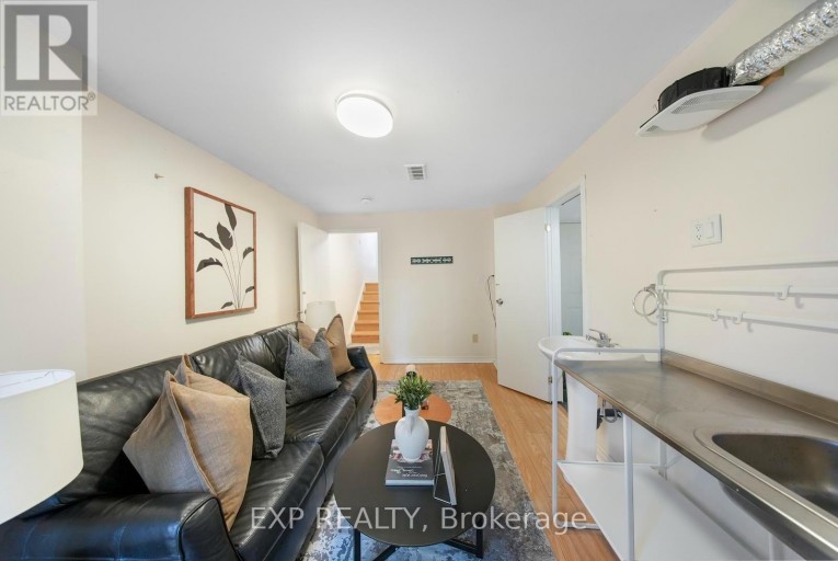 123 BRICKYARD WAY, Brampton (Brampton North), Ontario, L6V4M2