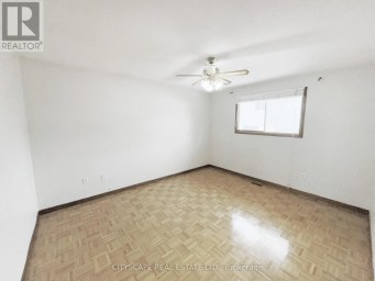 7 QUINCY COURT Hamilton (Quinndale) Ontario photo 17