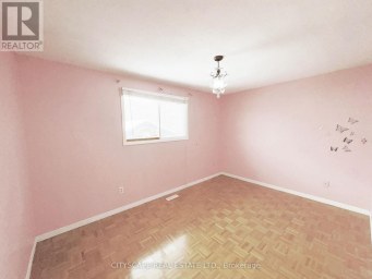7 QUINCY COURT Hamilton (Quinndale) Ontario photo 19