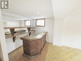 7 QUINCY COURT Hamilton (Quinndale) Ontario photo 28