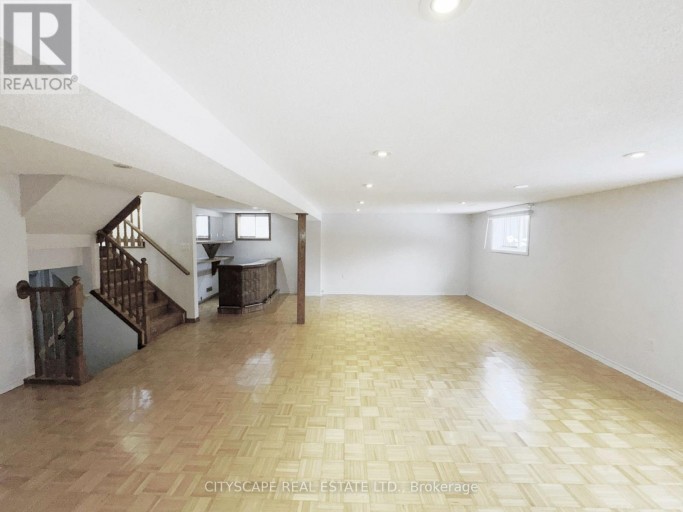 7 QUINCY COURT, Hamilton (Quinndale), Ontario, L8W2T4