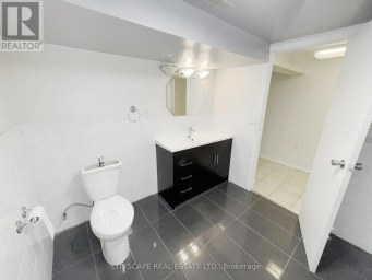 7 QUINCY COURT Hamilton (Quinndale) Ontario photo 37