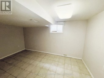 7 QUINCY COURT Hamilton (Quinndale) Ontario photo 38