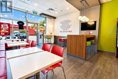C410 - 80 DUNDAS STREET E Hamilton (Waterdown) Ontario photo 4