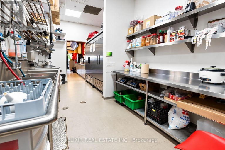 C410 - 80 DUNDAS STREET E, Hamilton (Waterdown), Ontario, L0R2H2