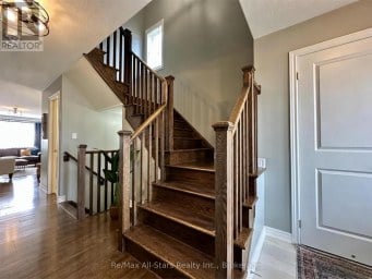 9 BRIARWOOD AVENUE Kawartha Lakes (Lindsay) Ontario photo 3