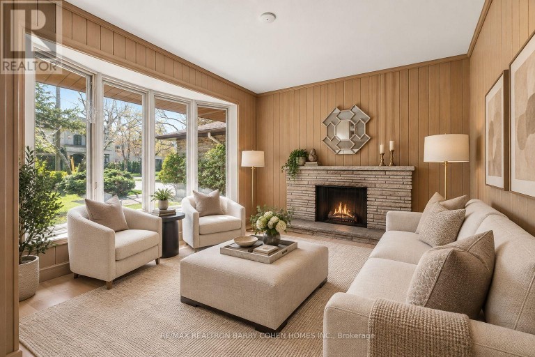 18 BRIAN CLIFF DRIVE, Toronto (Banbury-Don Mills), Ontario, M3B2G2