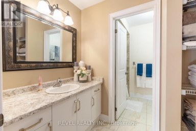 49 VICTORIA STREET E Innisfil (Cookstown) Ontario photo 25