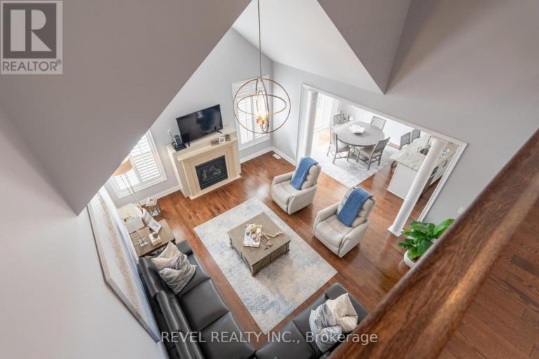 49 VICTORIA STREET E, Innisfil (Cookstown), Ontario, L0L1L0