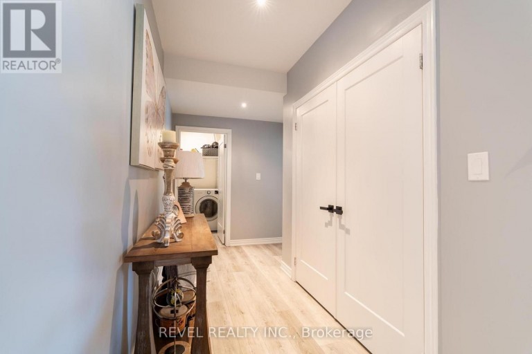 49 VICTORIA STREET E, Innisfil (Cookstown), Ontario, L0L1L0