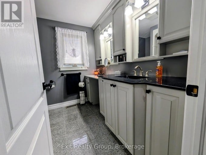 120 PROSPECT HILL, Quinte West (Trenton Ward), Ontario, K8V2V3