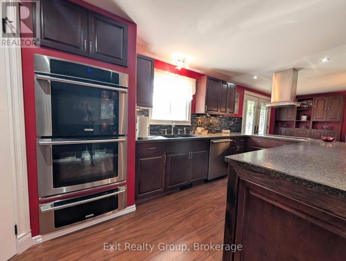 120 PROSPECT HILL, Quinte West (Trenton Ward), Ontario, K8V2V3