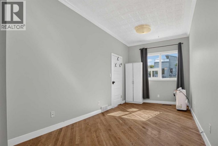 1040 19 Avenue SE, Calgary, Alberta, T2G1M2