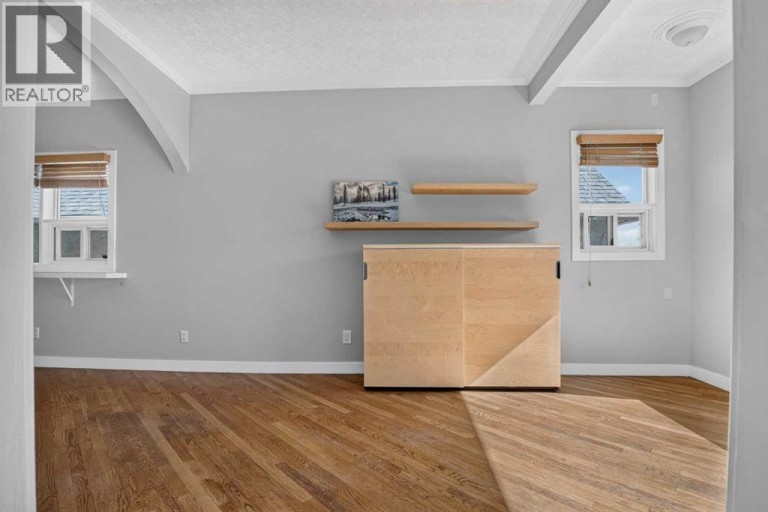 1040 19 Avenue SE, Calgary, Alberta, T2G1M2